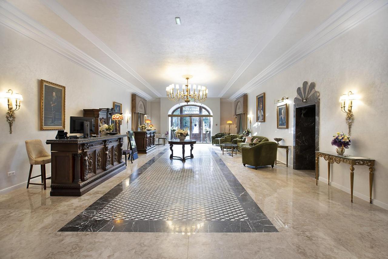 Caraiman Hotel 3*